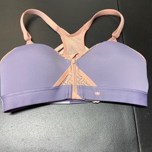 She fit sports bra